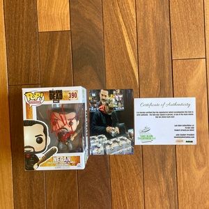 Signed Negan Walking Dead Funko #390